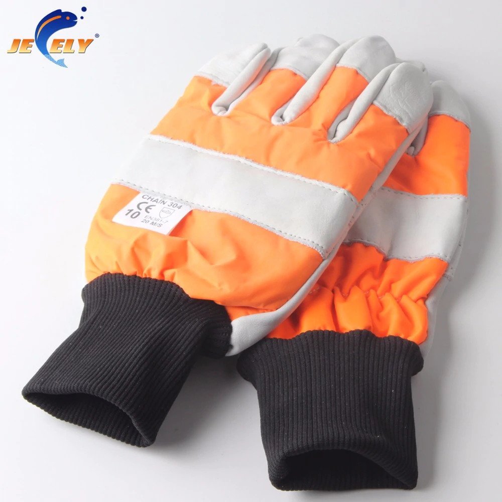 Chainsaw gloves 1